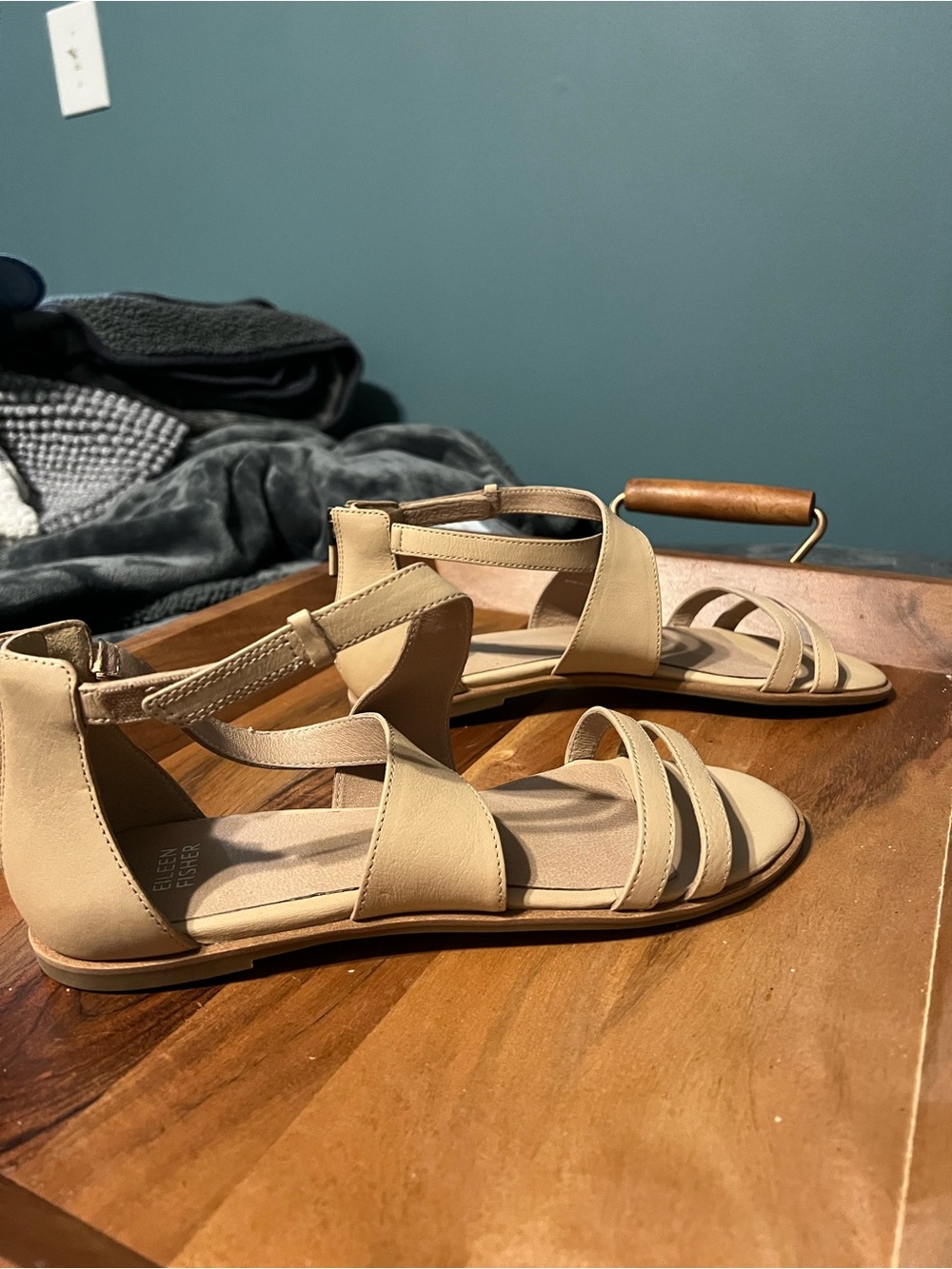 NWT - Eileen Fisher Women's Strappy Ankle Sandals in Beige